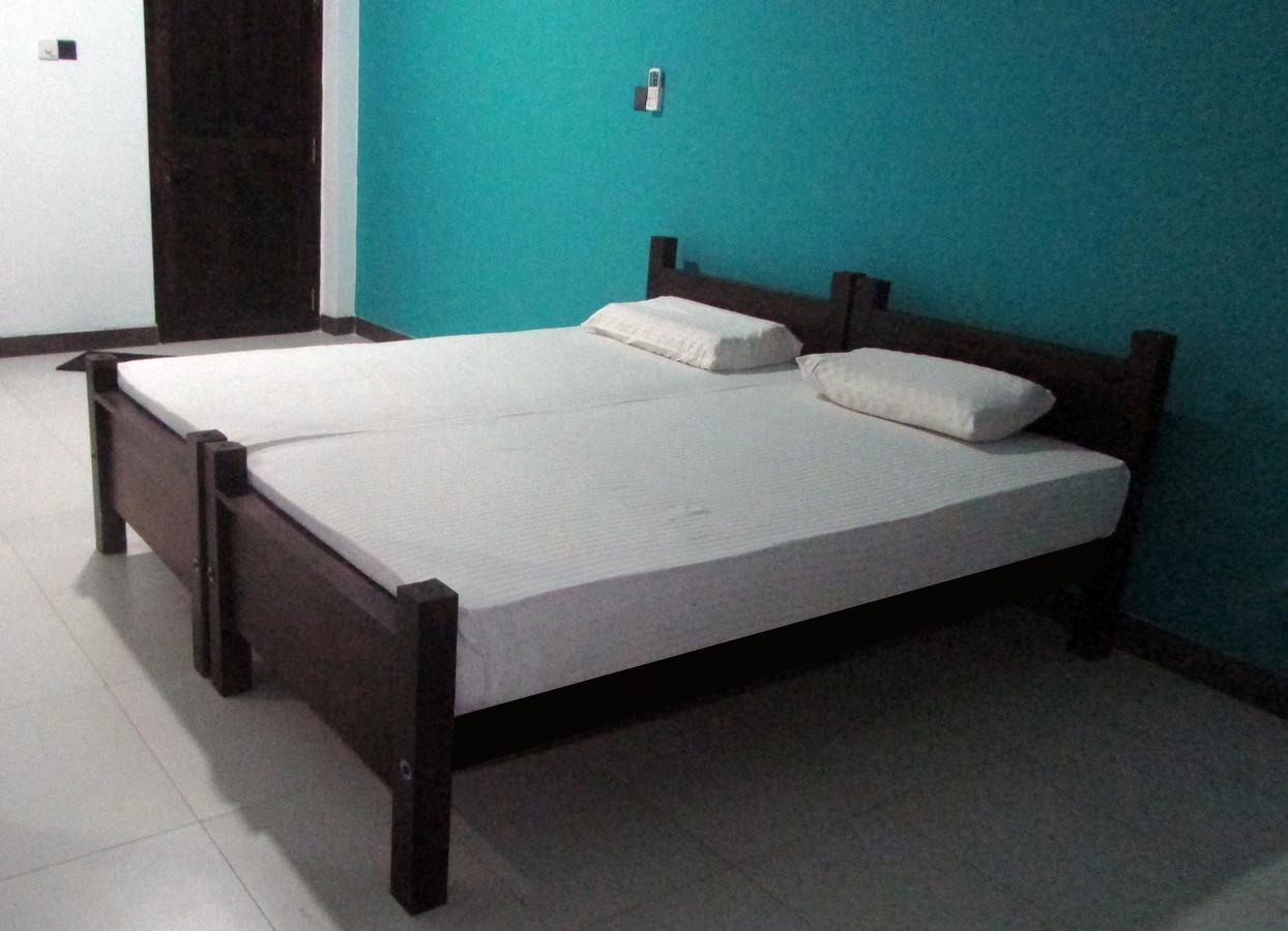 Soul Surfer - Weligama Hostel Εξωτερικό φωτογραφία