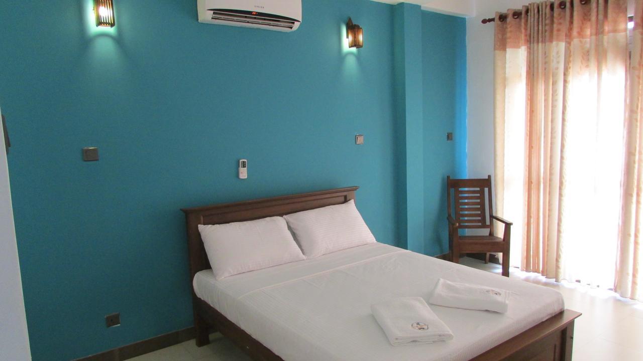 Soul Surfer - Weligama Hostel Εξωτερικό φωτογραφία